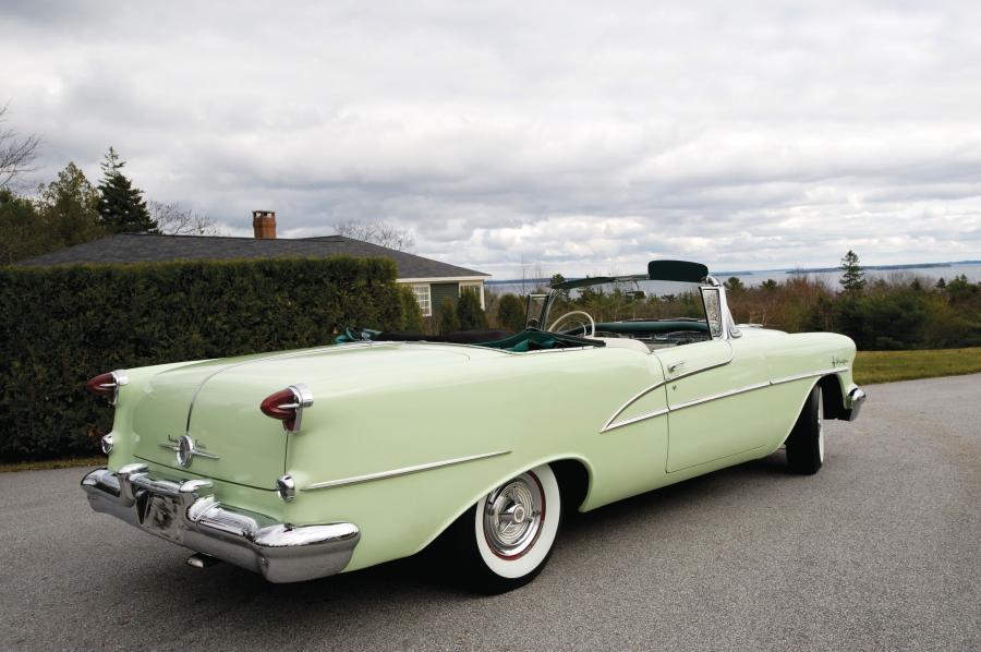  Oldsmobile 98 Starfire Convertible 1955 года  (фото 2 из 16)